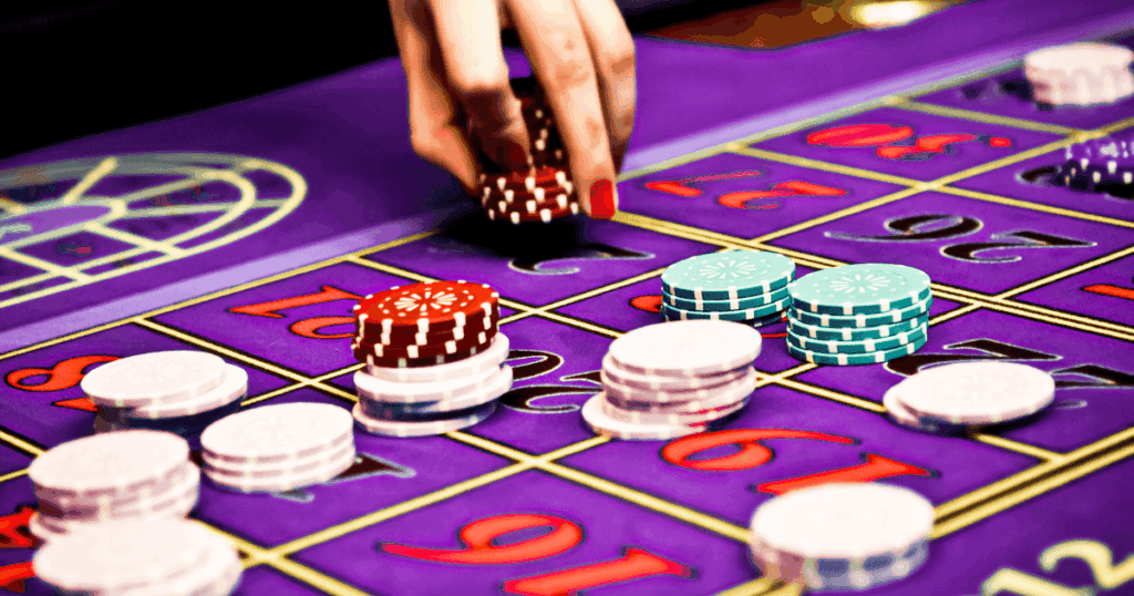 Betting and Playing Roulette in Casino